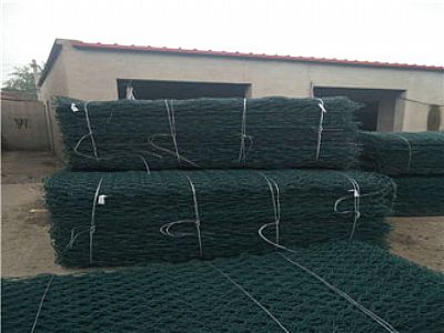 长草沟采用 雷诺护垫 和 格宾笼 在二期治理工程中应用
